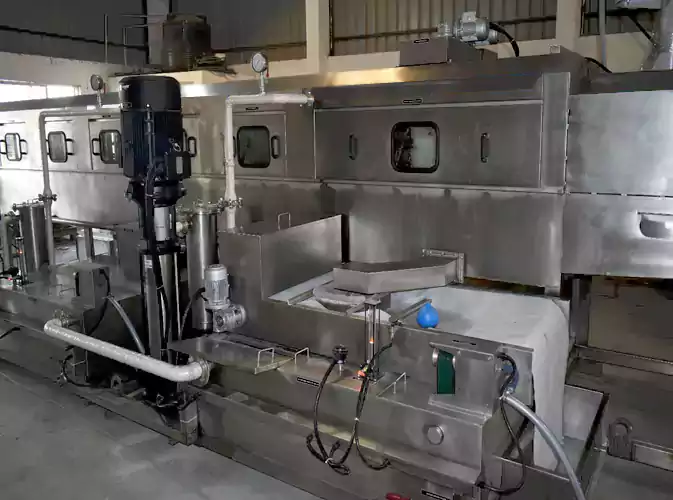 Conveyorised Type Component Cleaning Machine